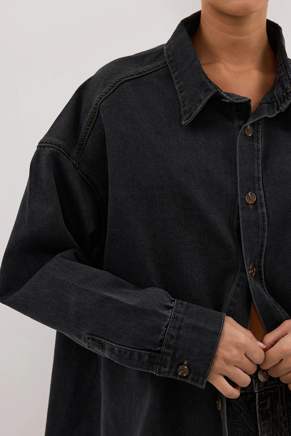 ASHTON WASHED BLACK OVERSIZED DENIM SHIRT - Yukikoi