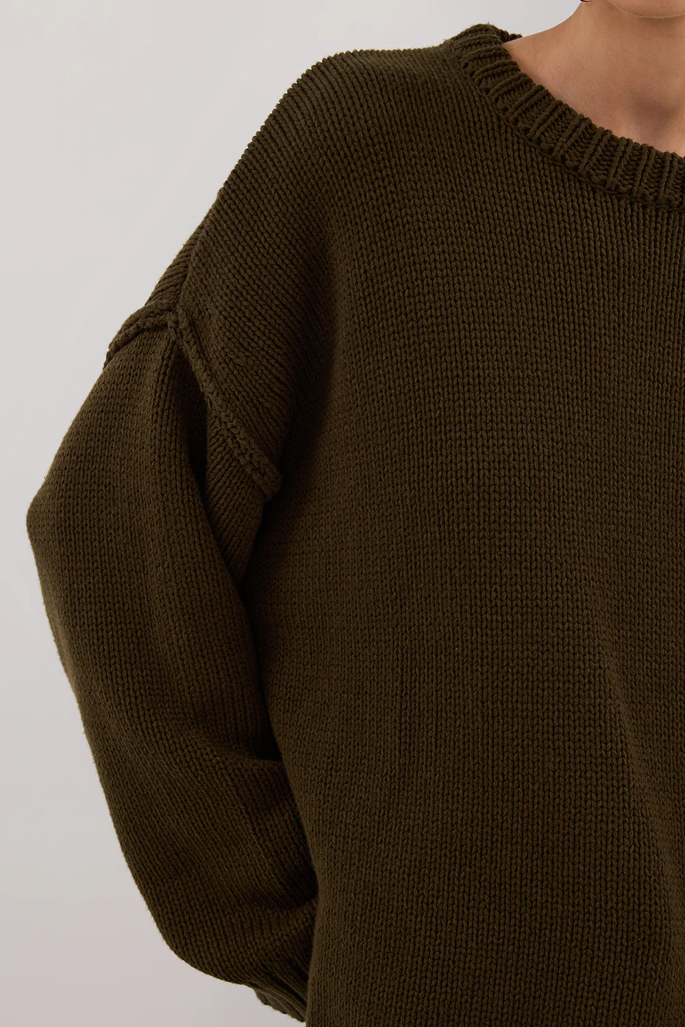 ROY OLIVE OVERSIZED LONGLINE KNIT JUMPER - Yukikoi