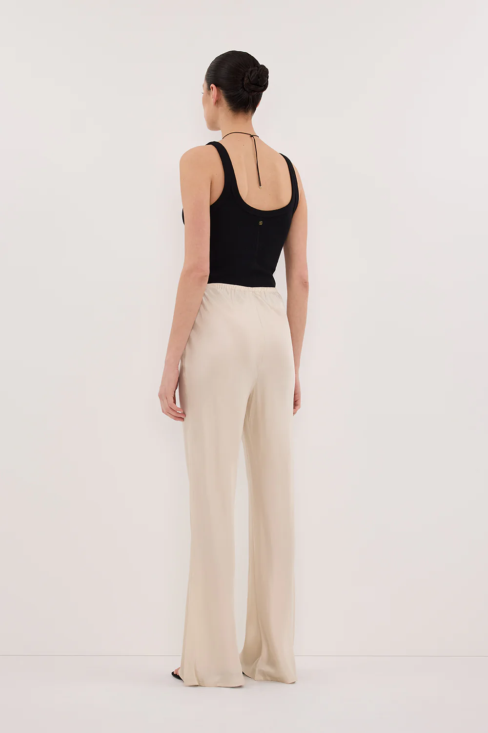 KYRA SANDSTONE SILK BIAS PANTS - Yukikoi