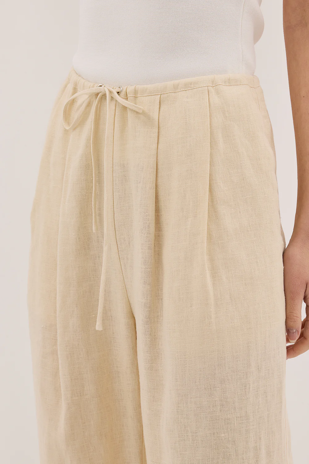 CARLA BUTTERMILK DRAWSTRING LINEN PANT - Yukikoi