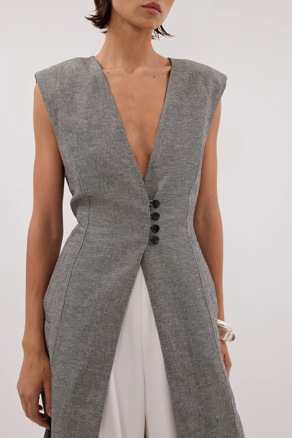 ELIAS CHARCOAL LONGLINE VEST - Yukikoi