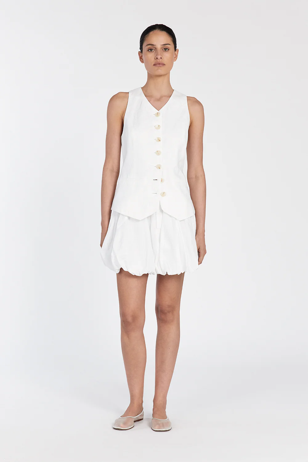 MARIA WHITE LINEN MINI SKIRT - Yukikoi