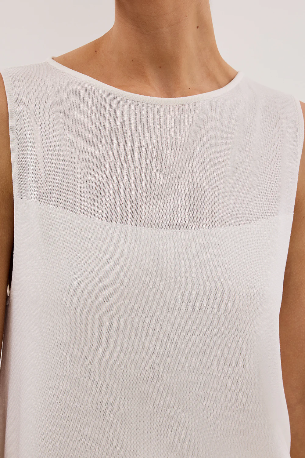 MIRA WHITE DOUBLE LAYER KNIT TOP - Yukikoi