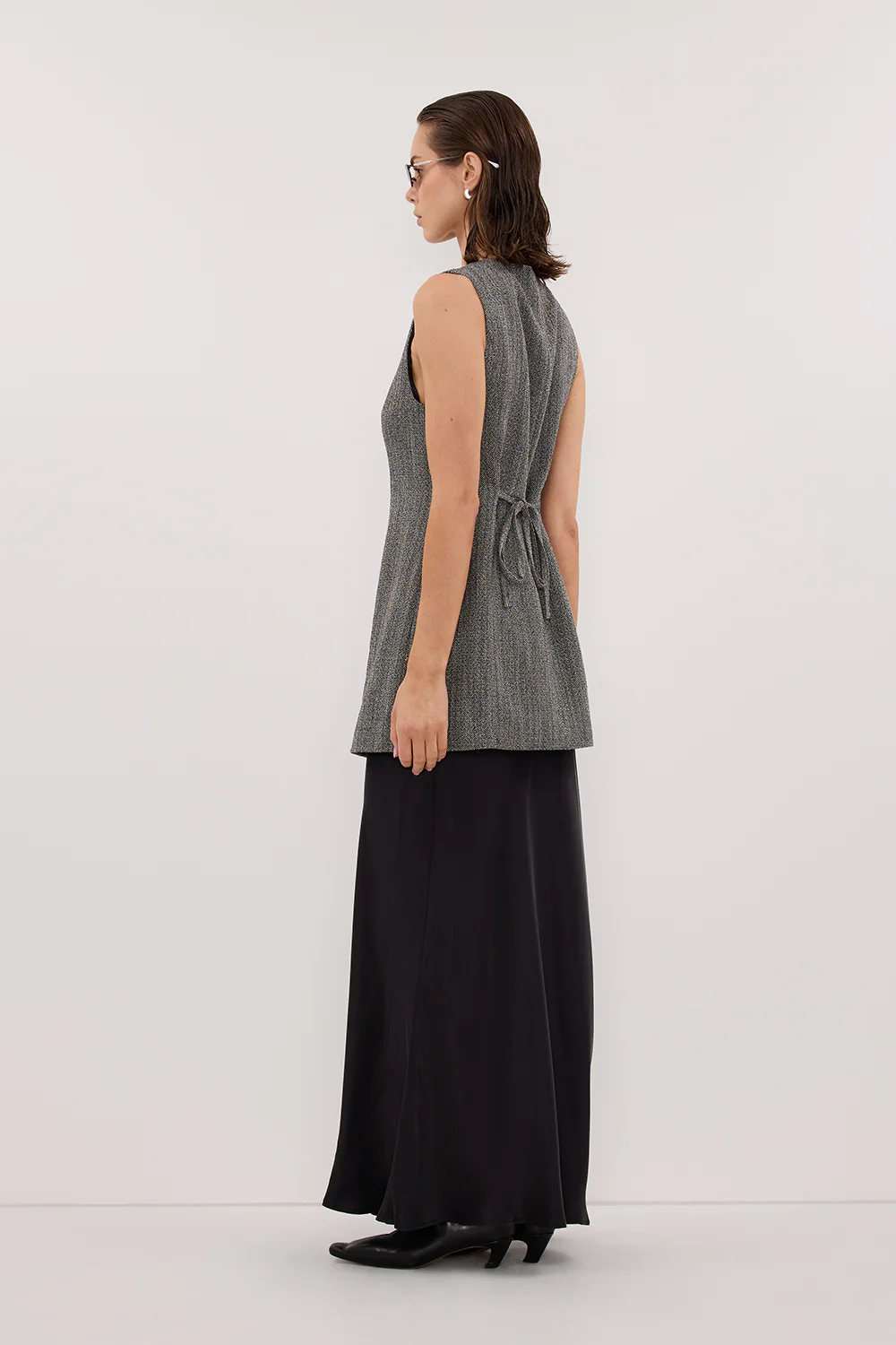 MANHATTAN CHARCOAL TWEED TUNIC VEST - Yukikoi