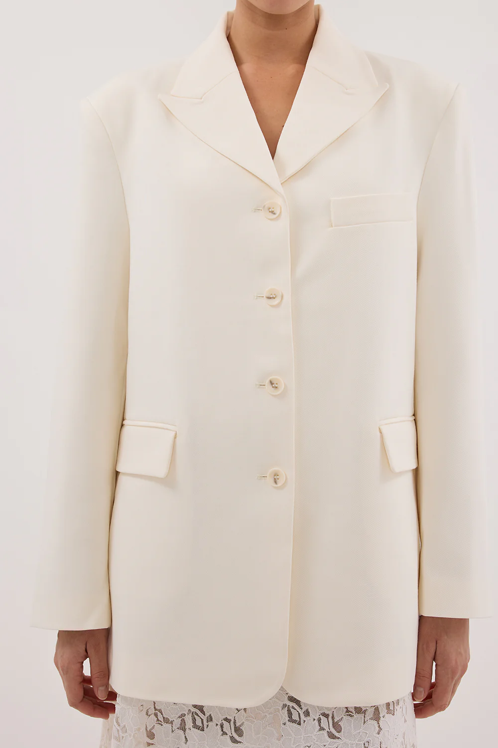 LIV CREAM BOYFRIEND BLAZER - Yukikoi