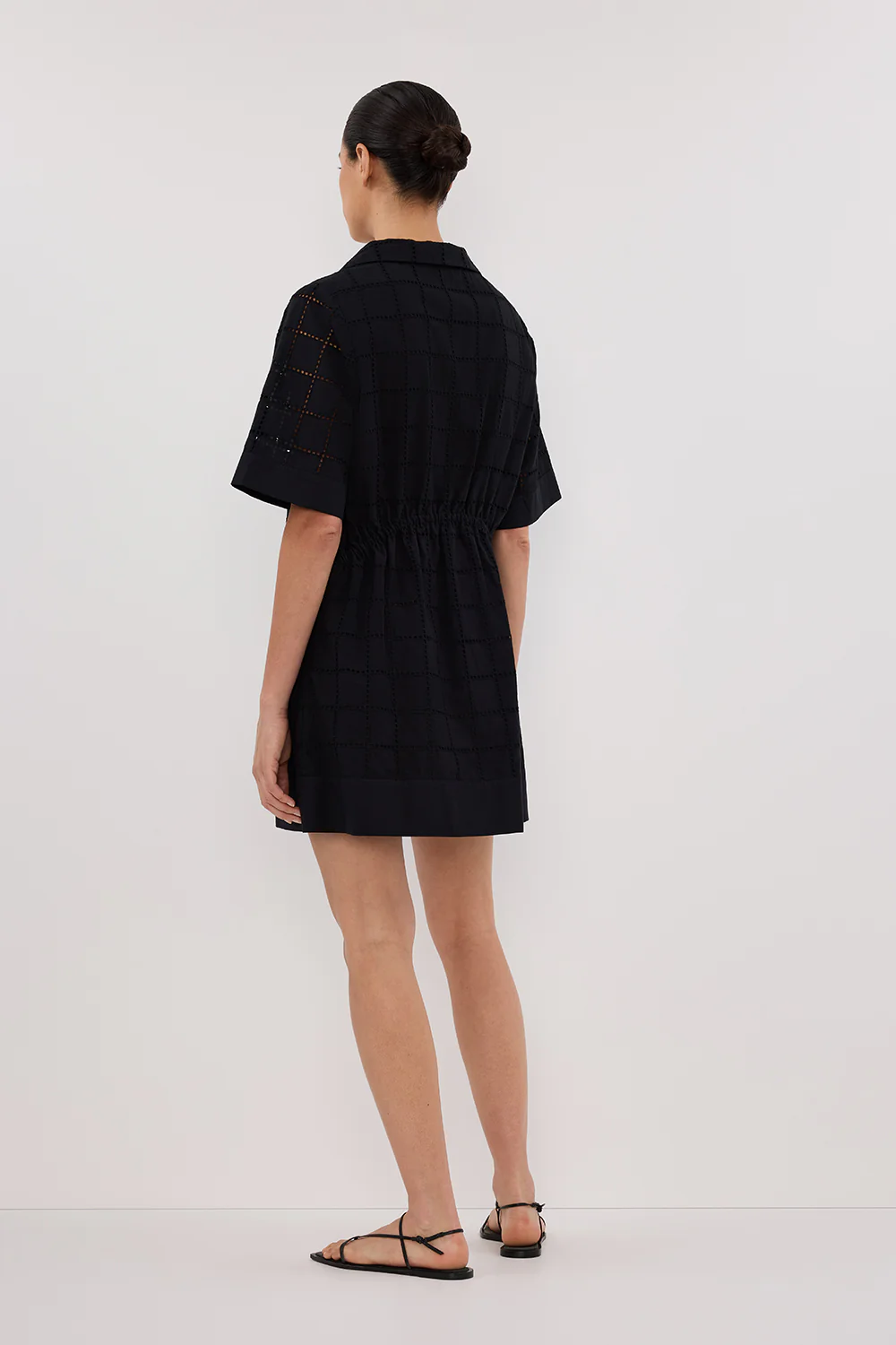 OWEN BLACK SLEEVED BRODERIE MINI DRESS - Yukikoi