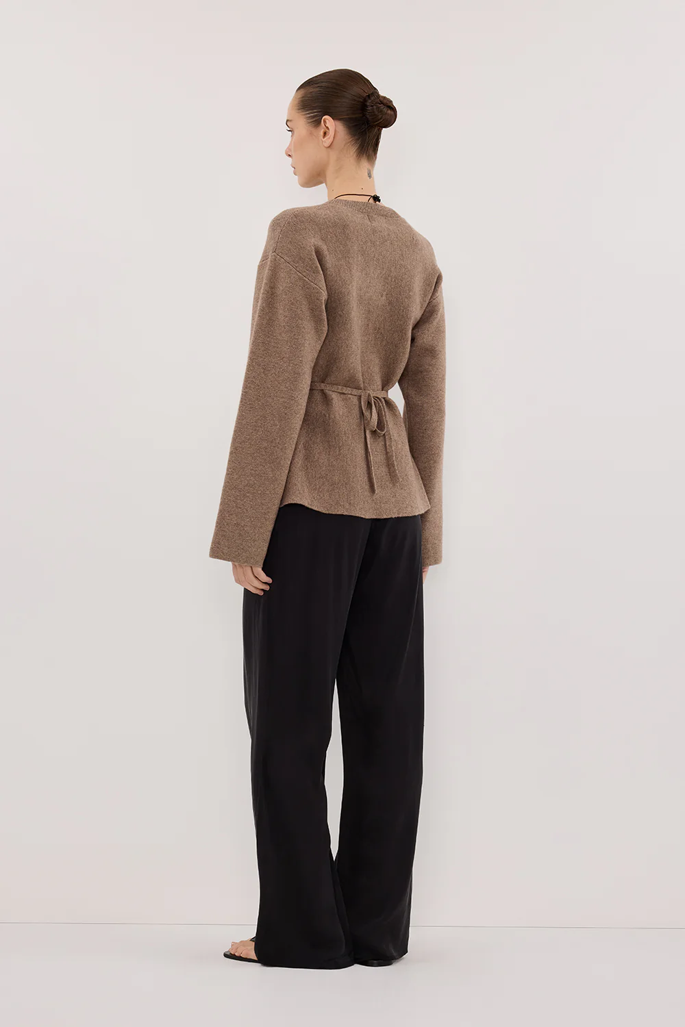 LANIE CHOC LONG SLEEVE KNIT TOP - Yukikoi