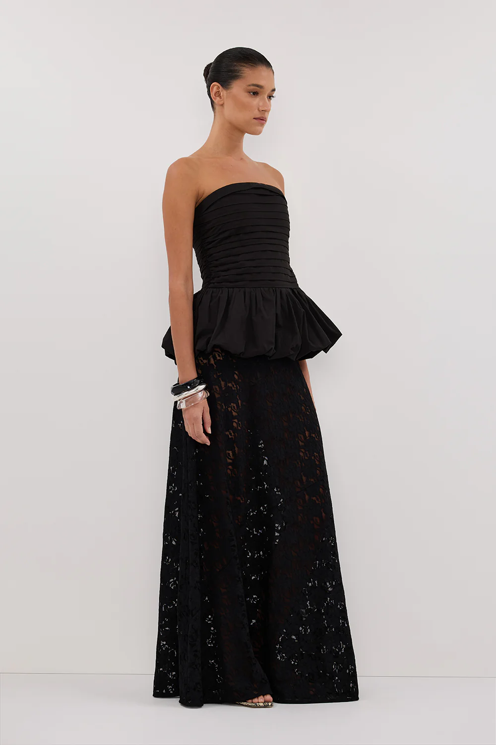 PEGGY BLACK COTTON STRAPLESS TOP - Yukikoi