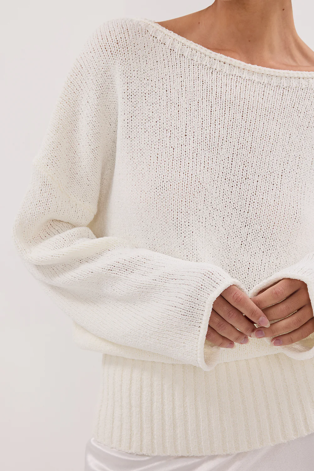 JULES WHITE LONG SLEEVE KNIT TOP - Yukikoi