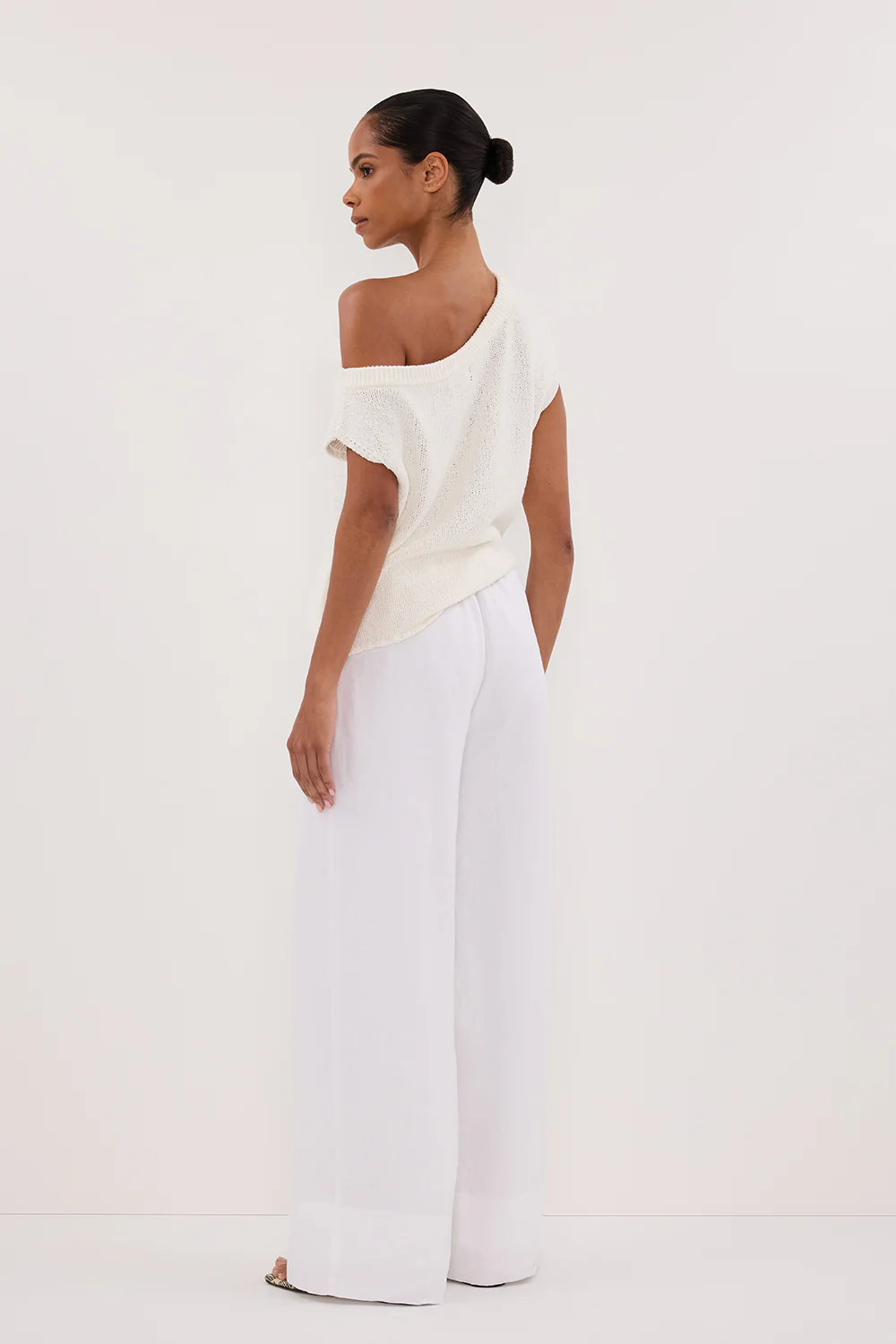 GINA WHITE LINEN ELASTIC WAIST PANT - Yukikoi