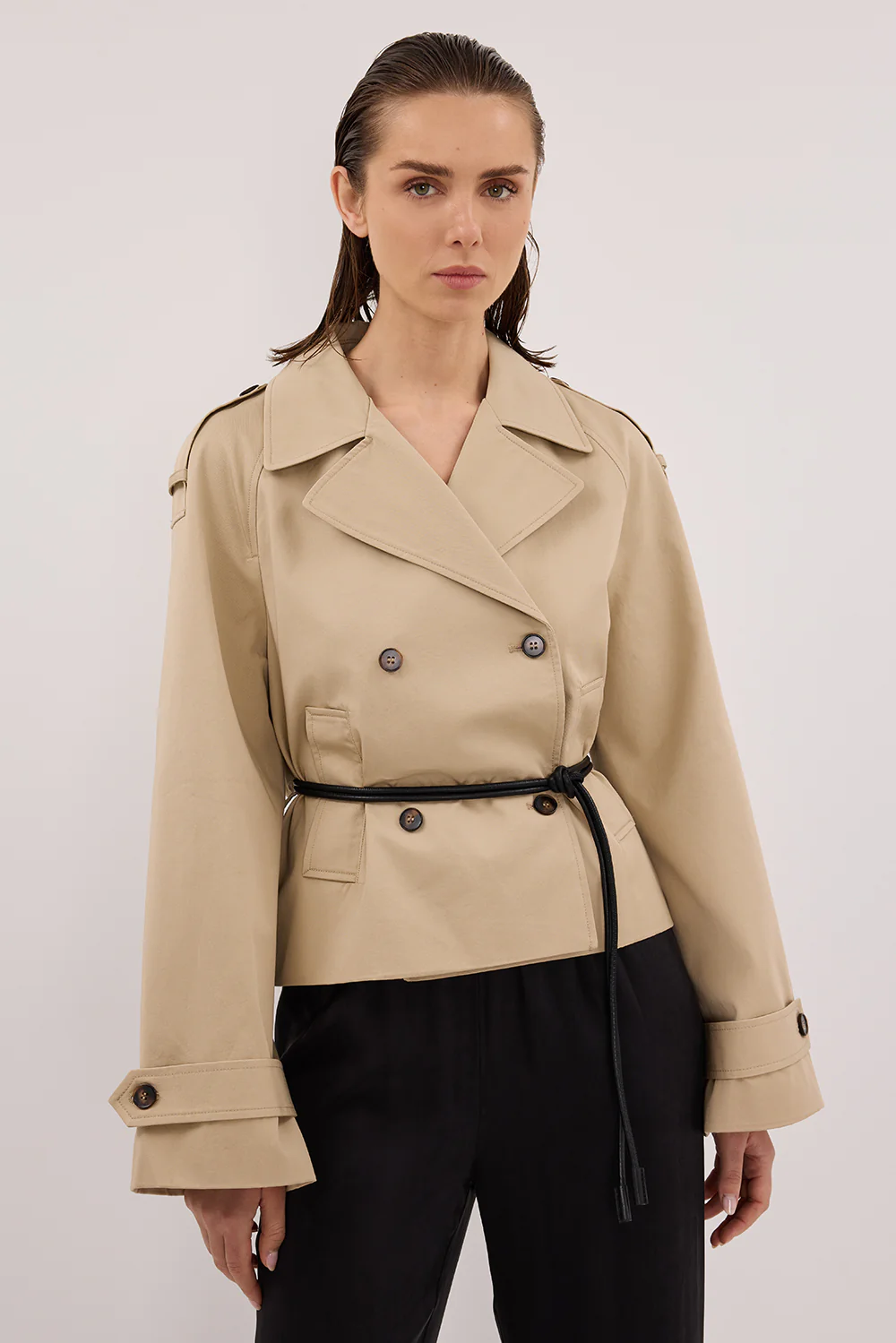 GABRIEL NATURAL CROPPED TRENCH COAT - Yukikoi