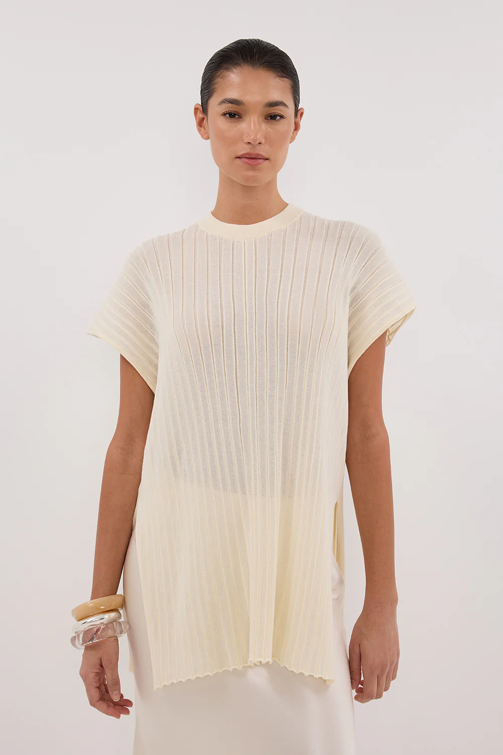 JADE CREAM SLEEVELESS KNIT TOP - Yukikoi