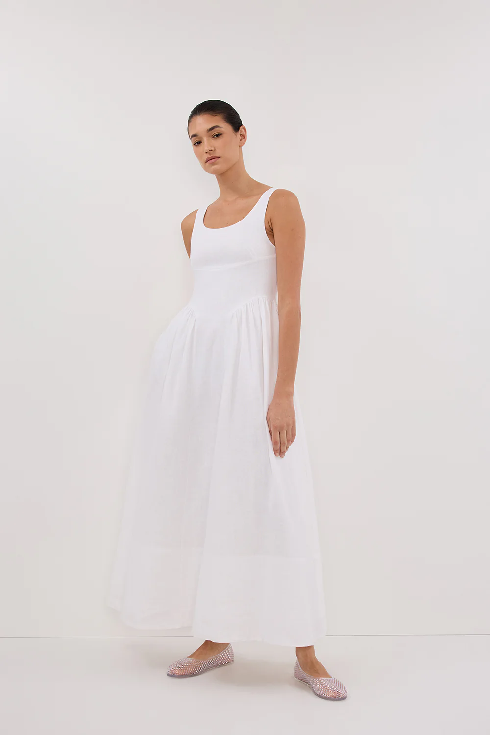 IBIZA WHITE LINEN DRESS - Yukikoi