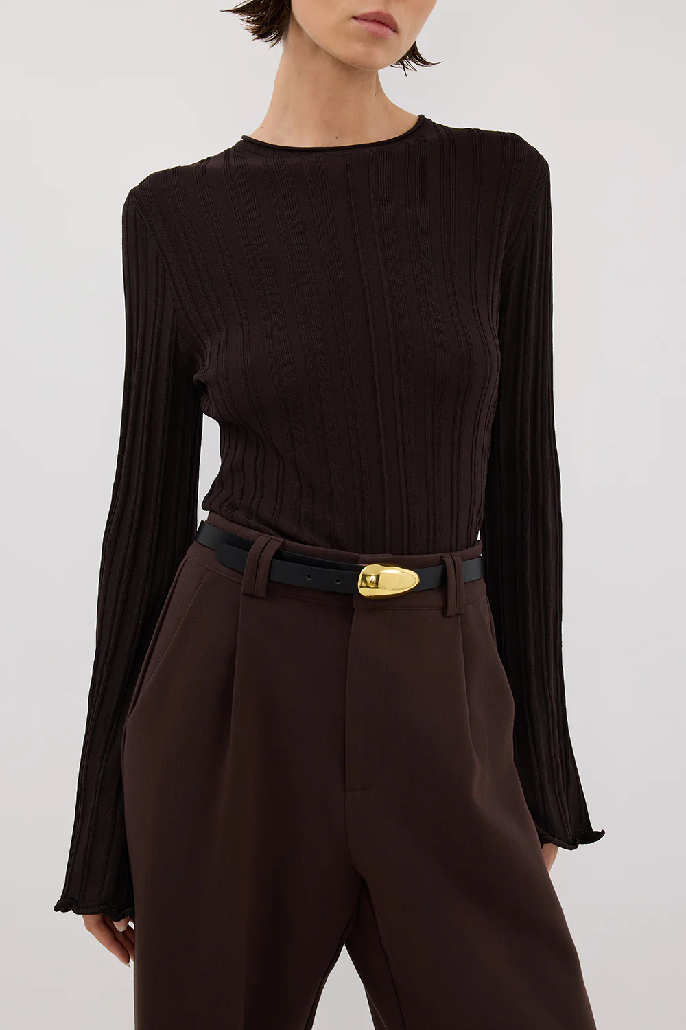 SYLVIA BITTER CHOC CREW KNIT TOP - Yukikoi