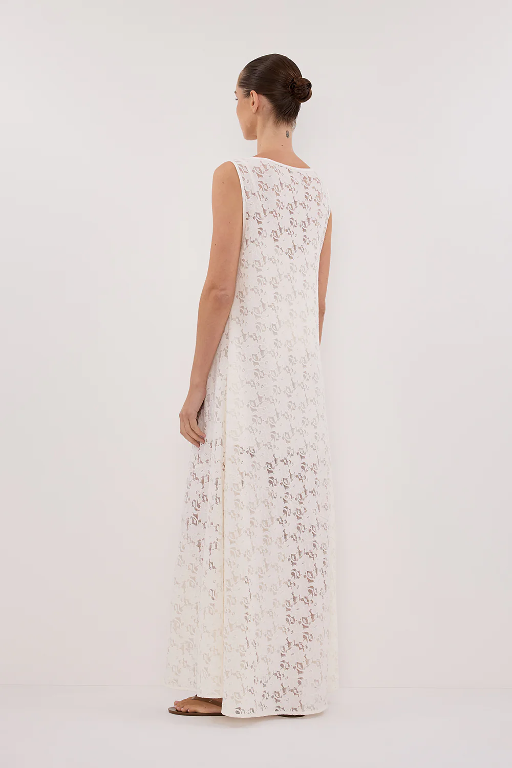 LOULA WHITE LACE MIDI DRESS - Yukikoi