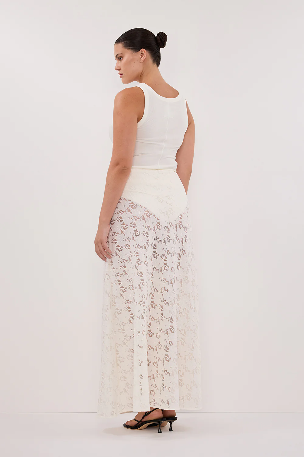LOULA WHITE LACE SKIRT - Yukikoi