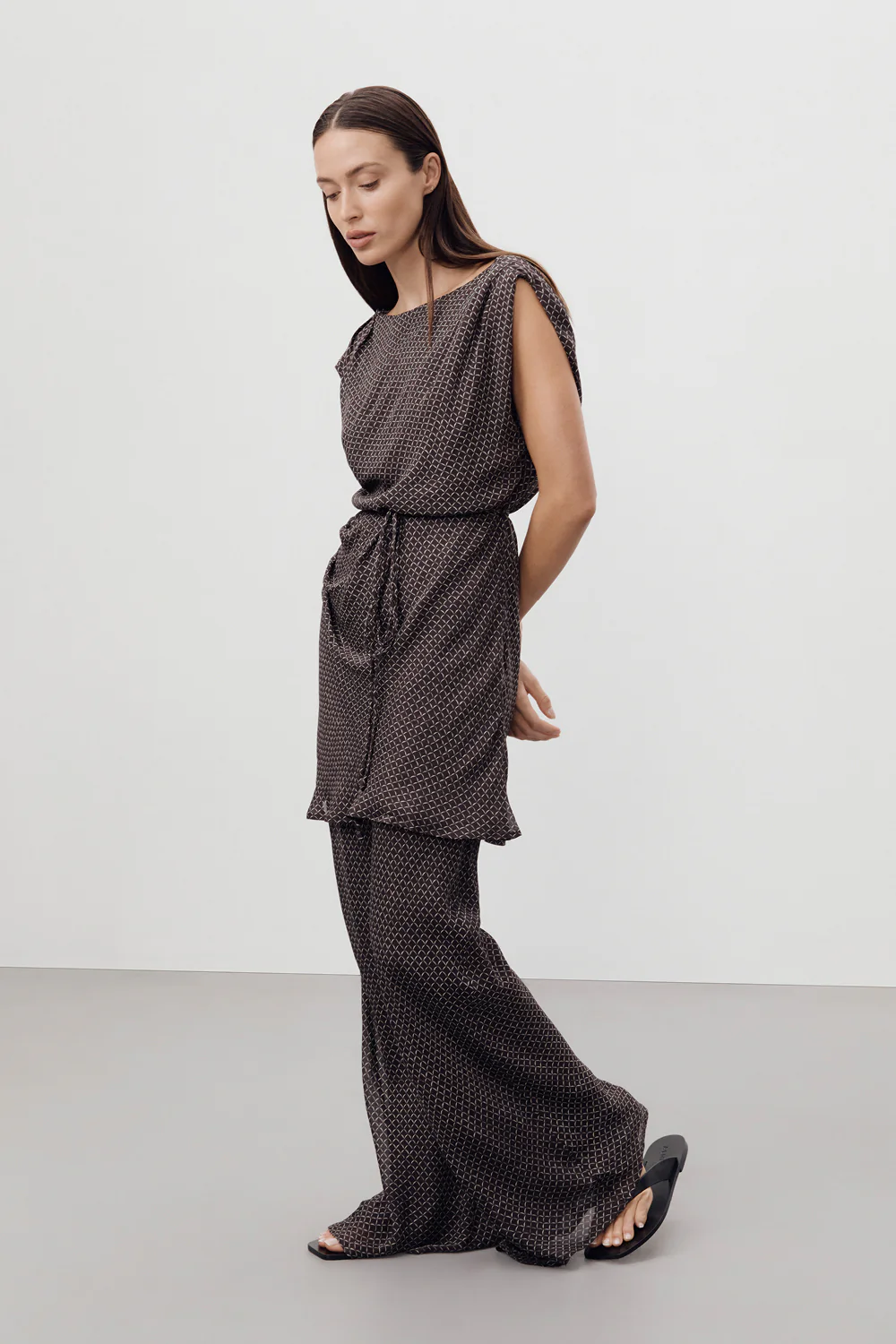 TIA CHOC MICRO CHECK BIAS PANT - Yukikoi