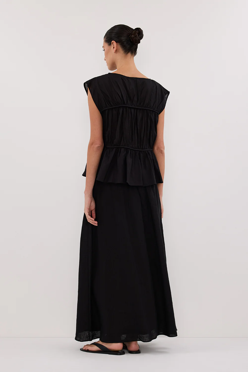 GEMIMA BLACK LINEN MIDI SKIRT - Yukikoi