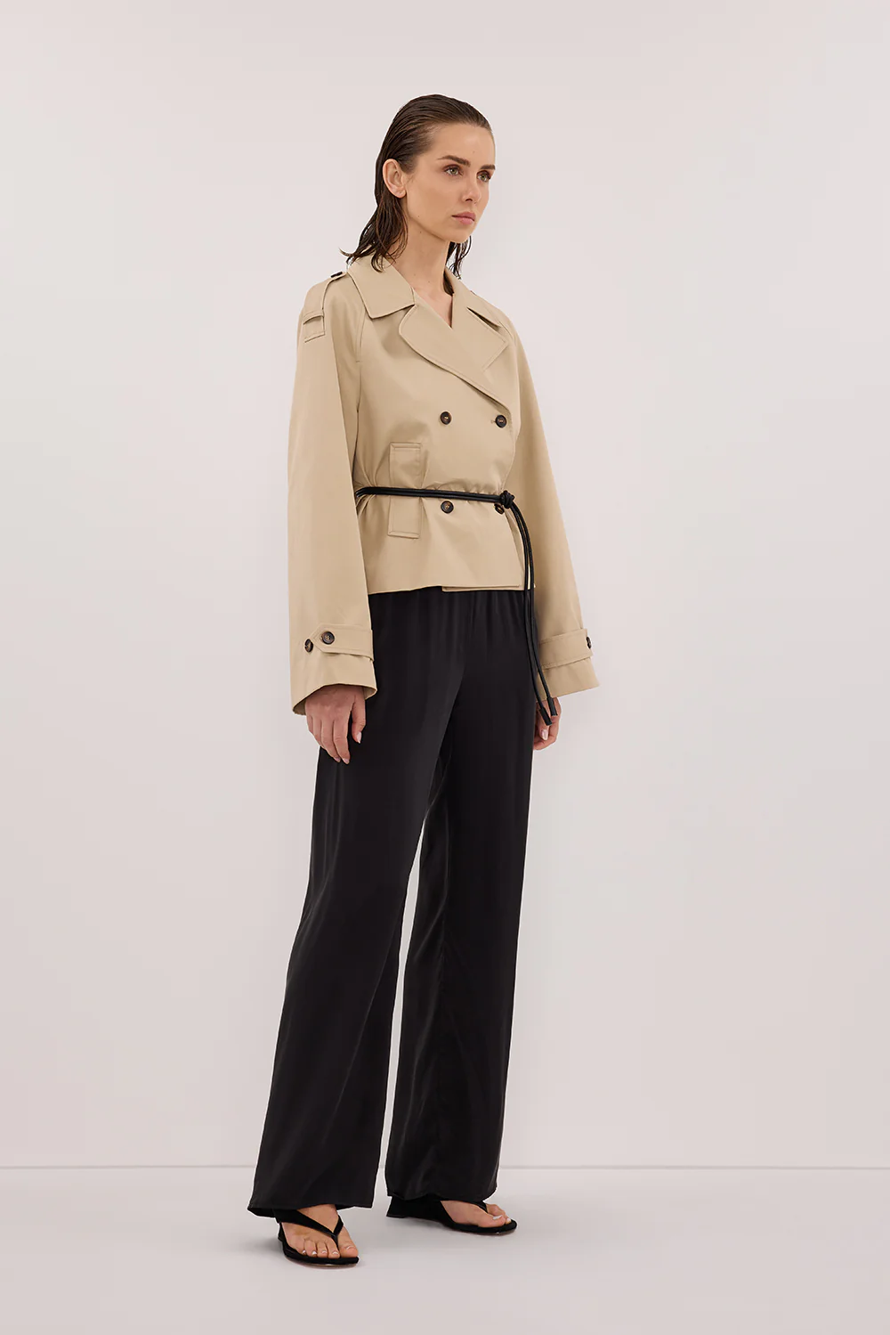 GABRIEL NATURAL CROPPED TRENCH COAT - Yukikoi