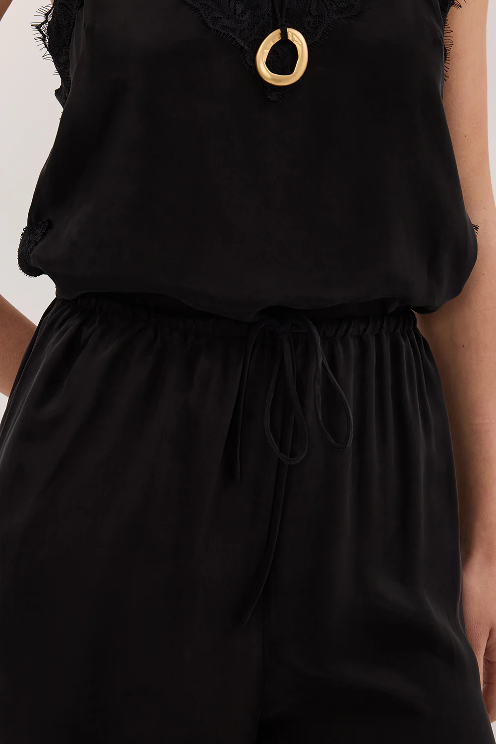 ANDREA BLACK CUPRO LACE PANT - Yukikoi