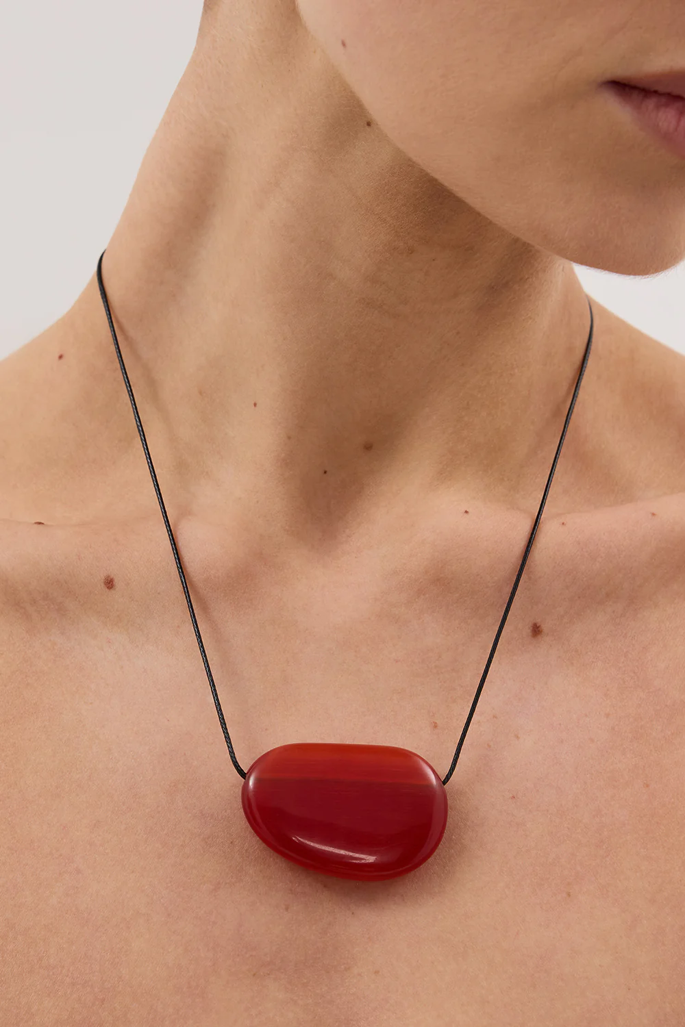 HEAVEN MAYHEM JULIA RED NECKLACE - Yukikoi