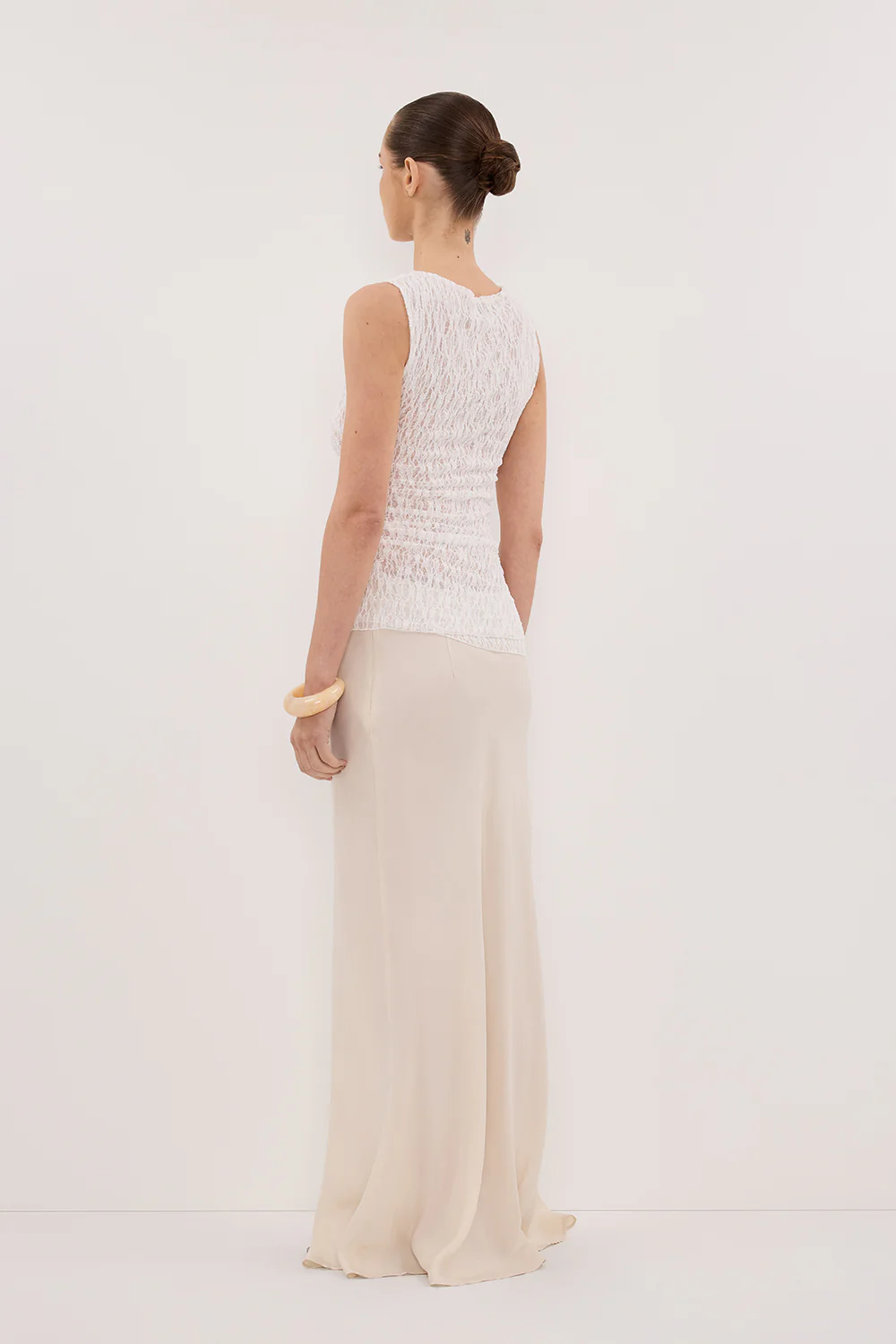 LIZZIE WHITE SLEEVELESS LACE TOP - Yukikoi