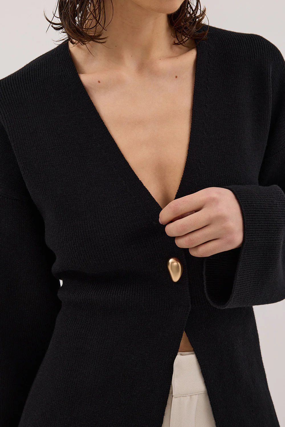 SCOUT BLACK LONG SLEEVE KNIT TOP - Yukikoi