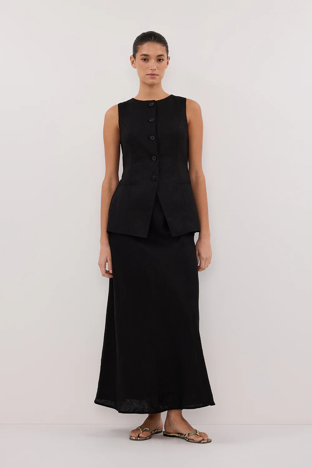 TYRA BLACK LINEN MIDI SKIRT - Yukikoi