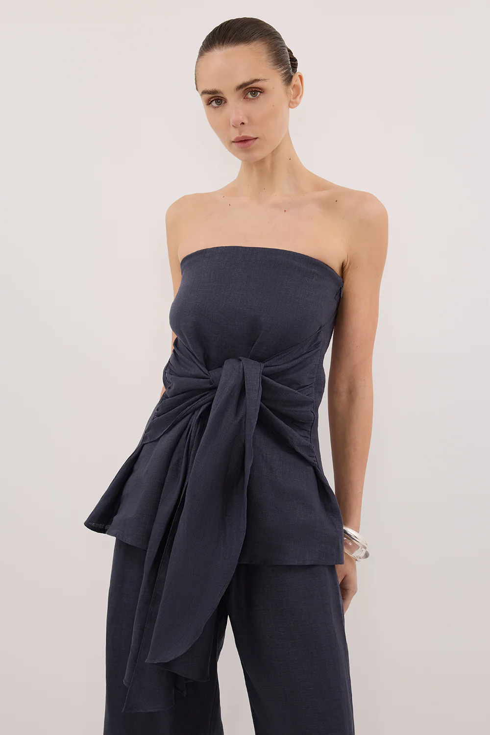 PIPPY INDIGO LINEN STRAPLESS TOP - Yukikoi