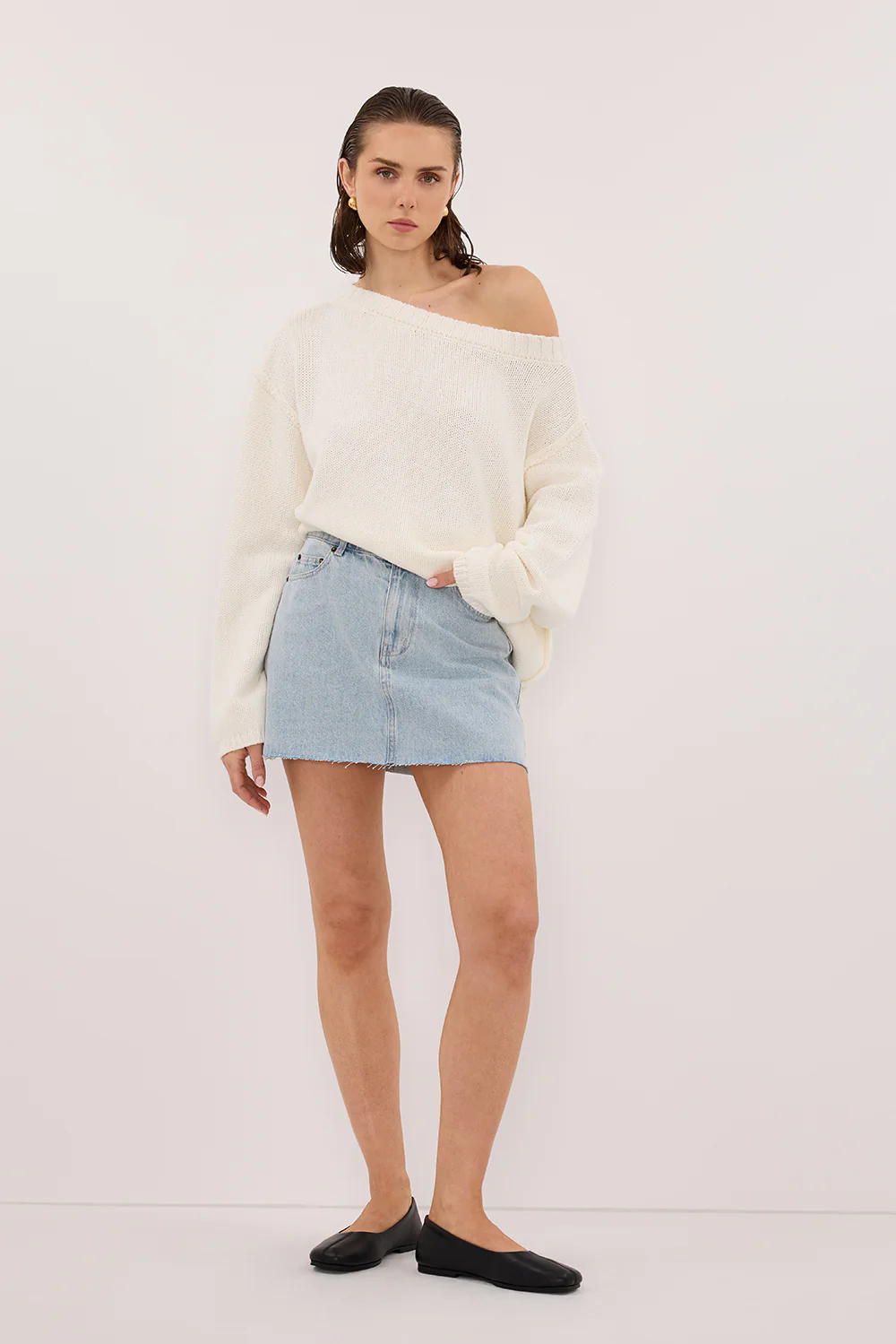 DANA LIGHT RINSE DENIM MINI SKIRT - Yukikoi