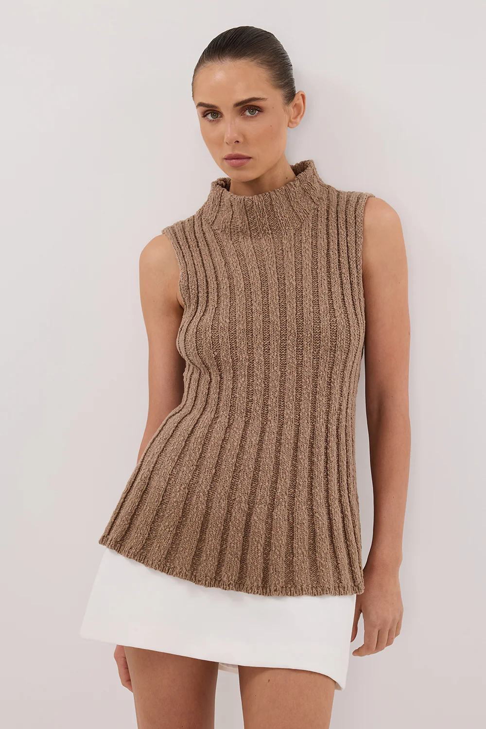 VERO TAN KNIT TOP - Yukikoi