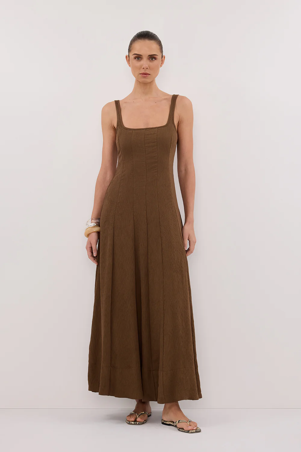 CANNE CHOCOLATE MIDI DRESS - Yukikoi