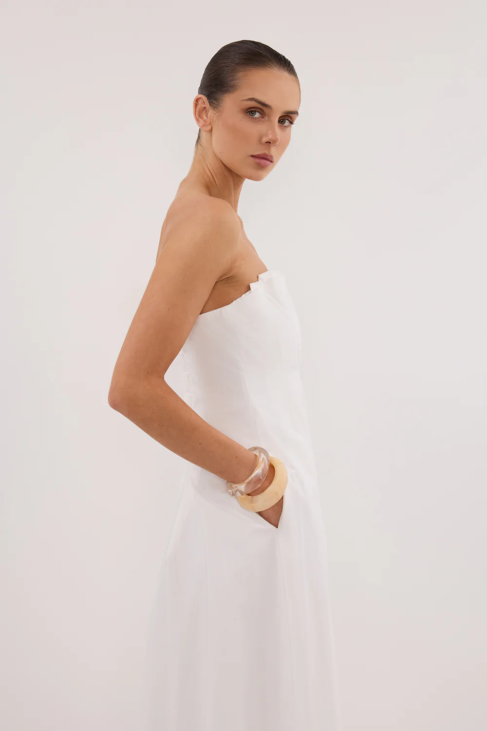 LILLY WHITE COTTON STRAPLESS MIDI DRESS - Yukikoi