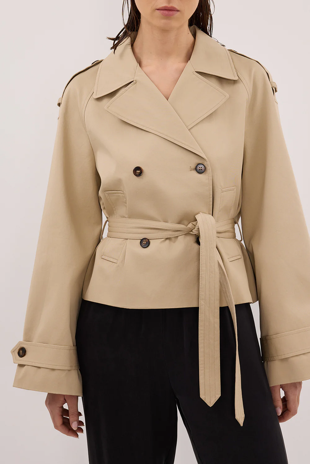 GABRIEL NATURAL CROPPED TRENCH COAT - Yukikoi