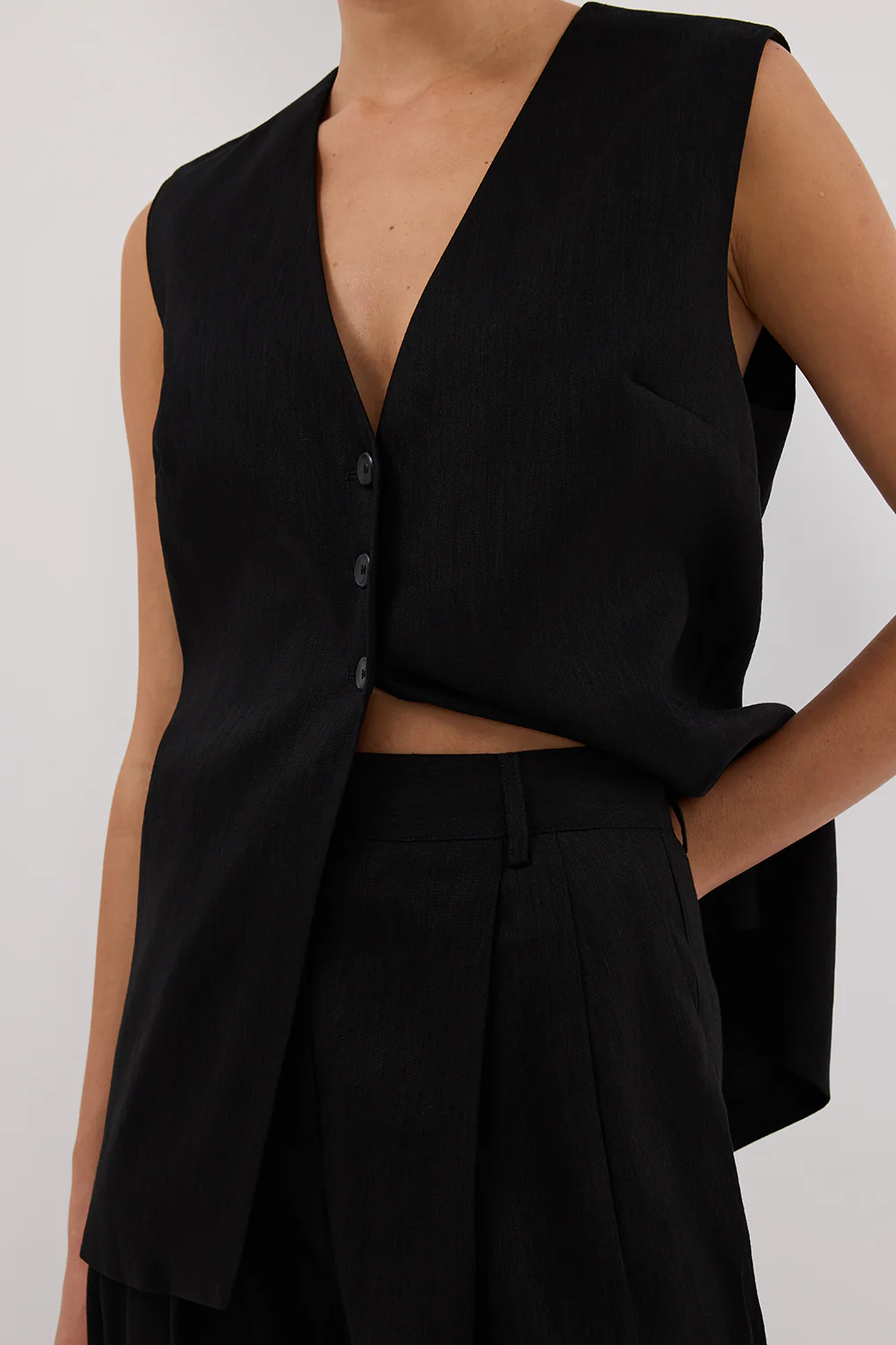 BRAX BLACK TAPERED PANT - Yukikoi