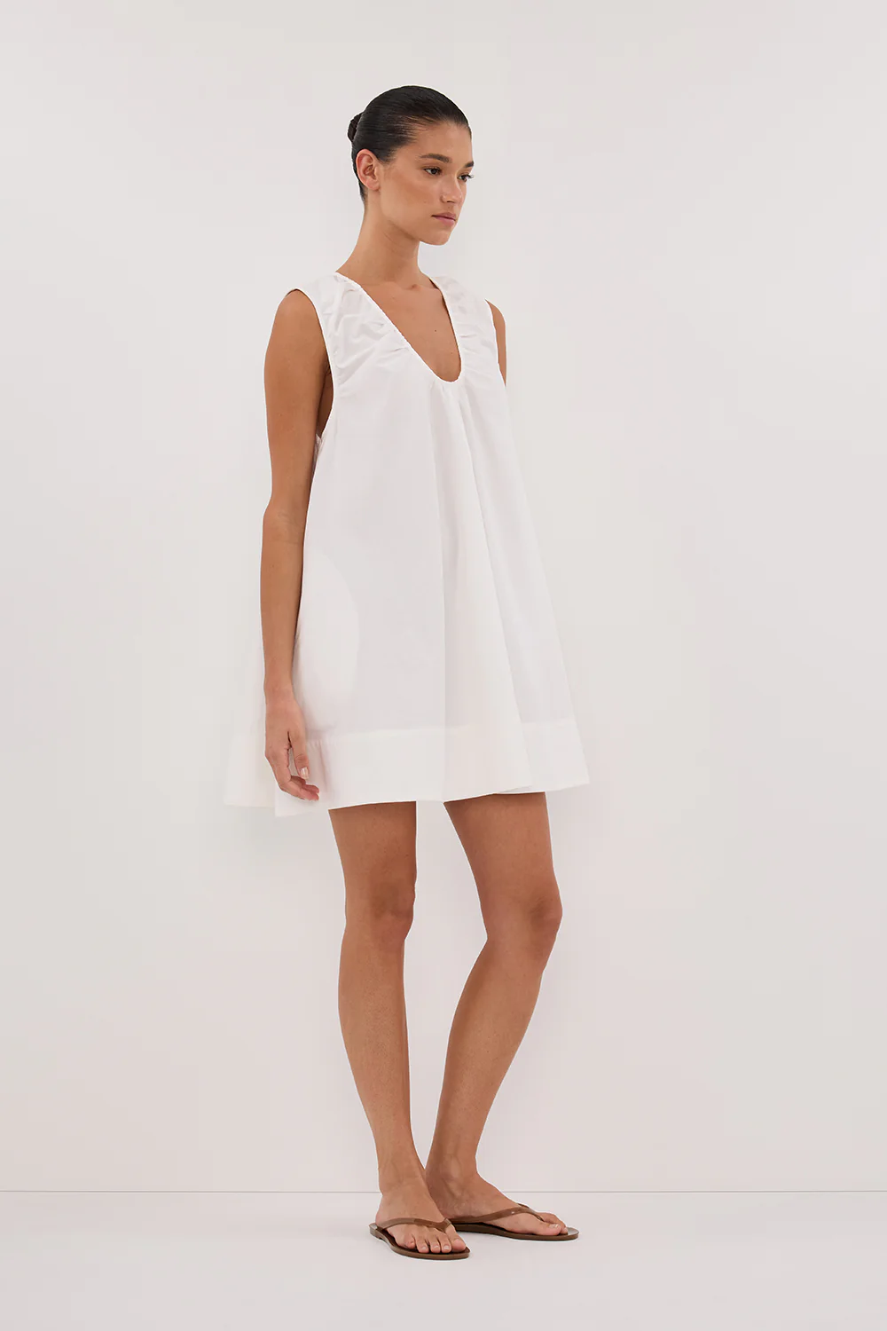 GABBY WHITE OVERSIZED COTTON MINI DRESS - Yukikoi