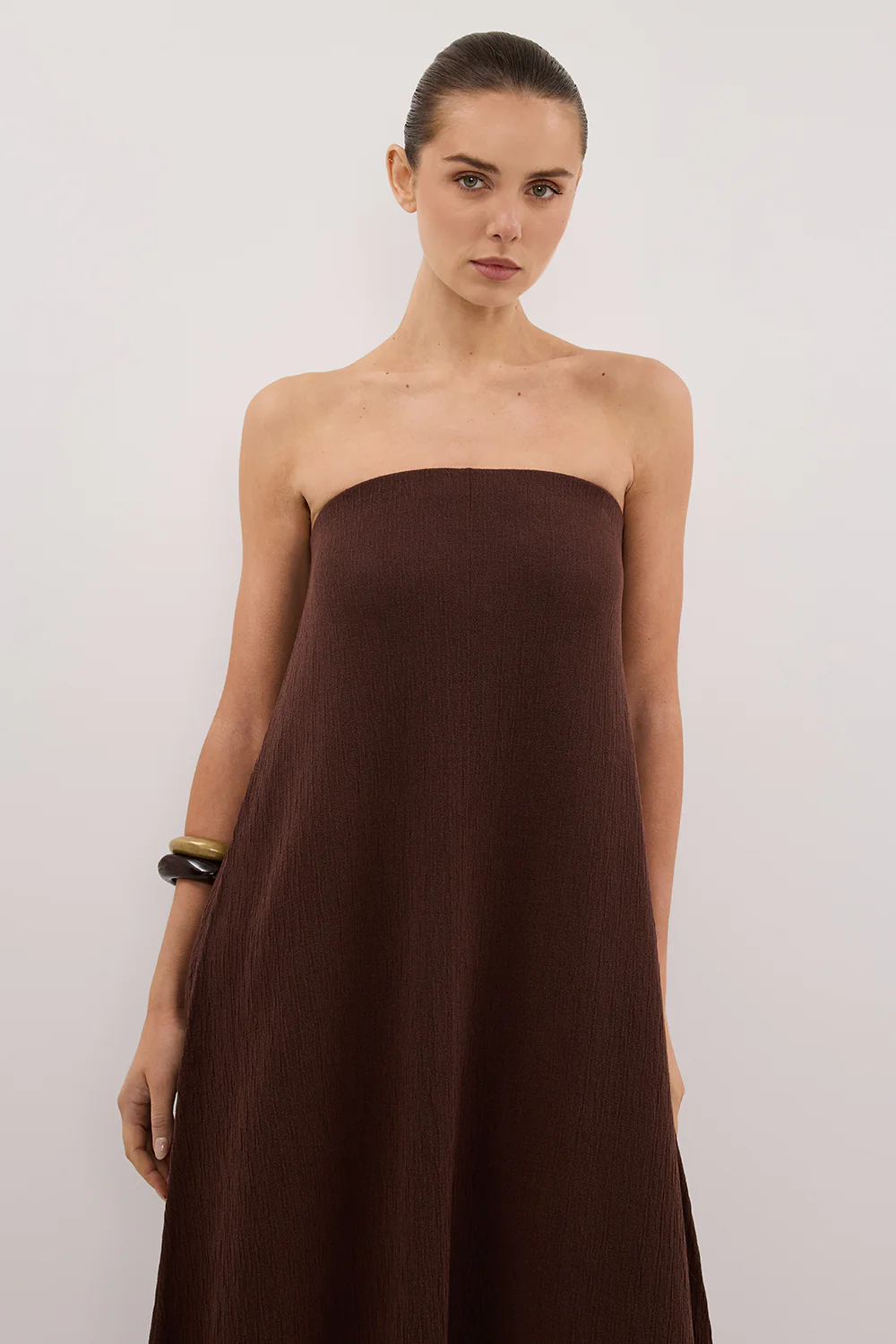 ALIAS CHOC TEXTURED KNIT STRAPLESS MIDI DRESS - Yukikoi