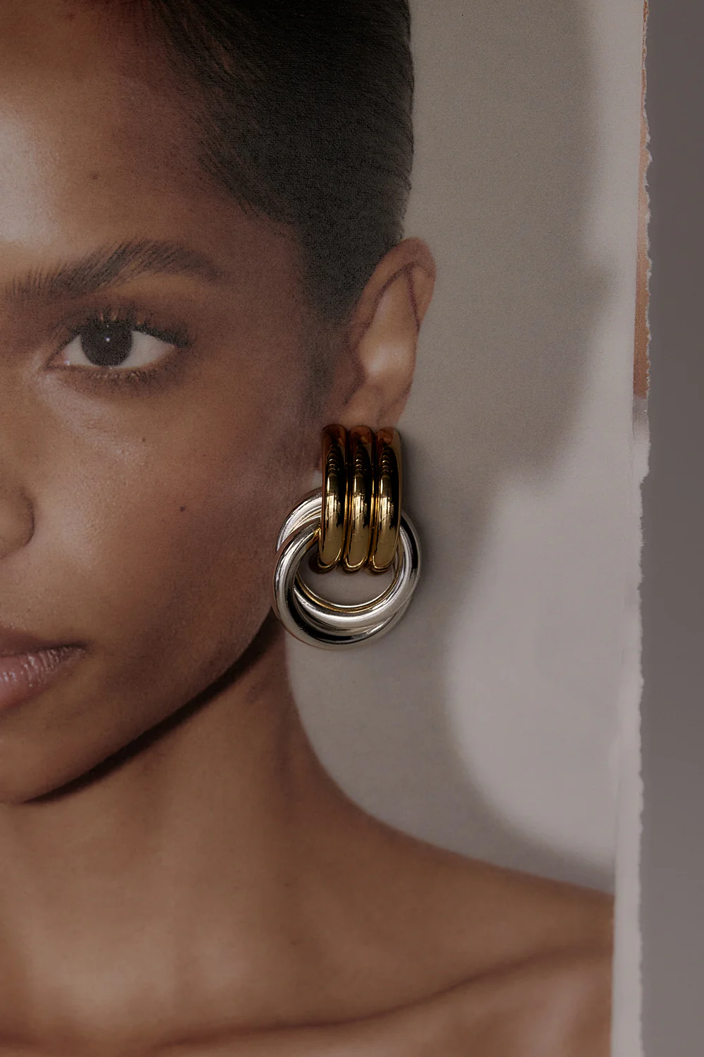 HEAVEN MAYHEM MINI KNOT MIXED EARRING - Yukikoi