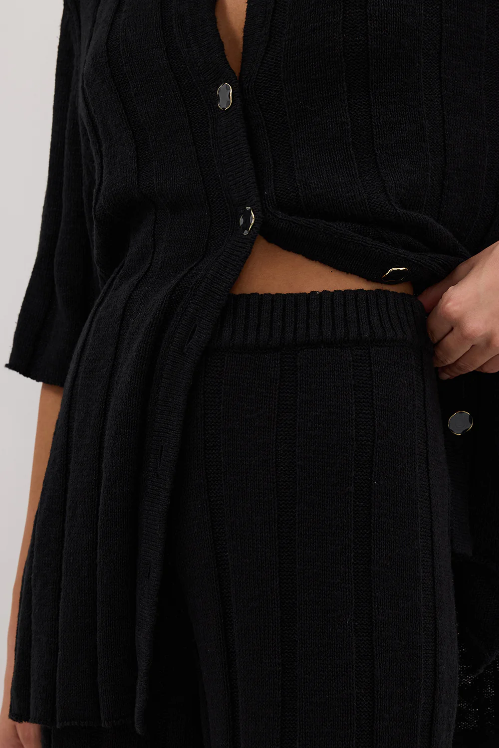 JAZZ BLACK WIDE LEG KNIT PANT - Yukikoi