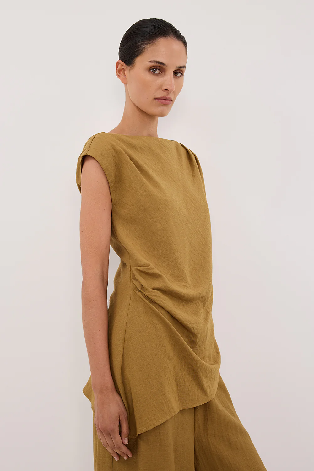 SHYLA FERN ASYMMETRICAL TOP - Yukikoi