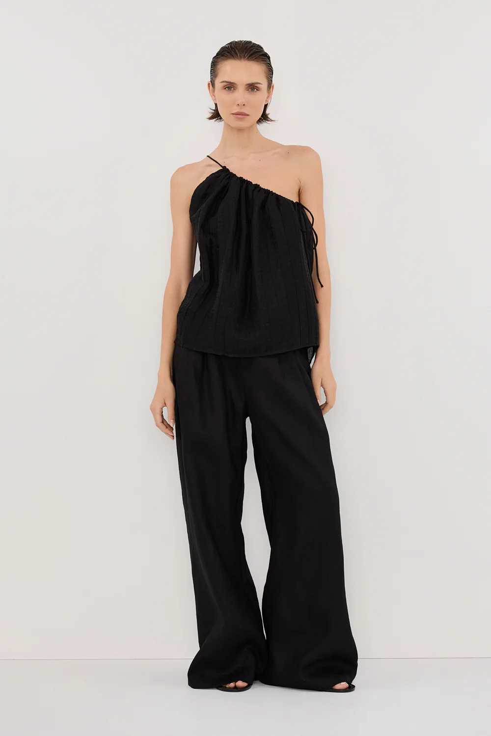 TAHITI BLACK ONE SHOULDER TOP - Yukikoi