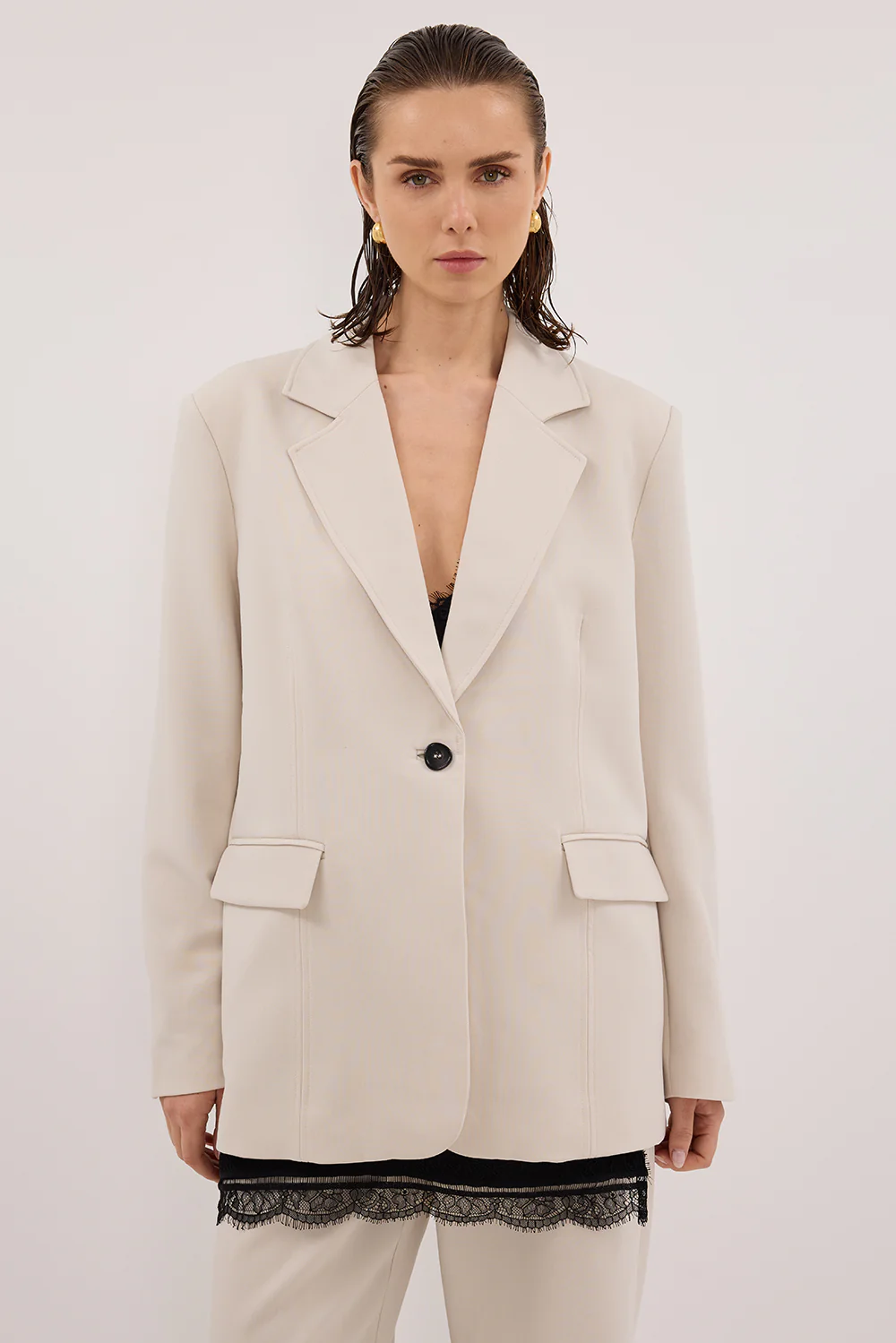 CHELSEA BONE OVERSIZED BLAZER - Yukikoi