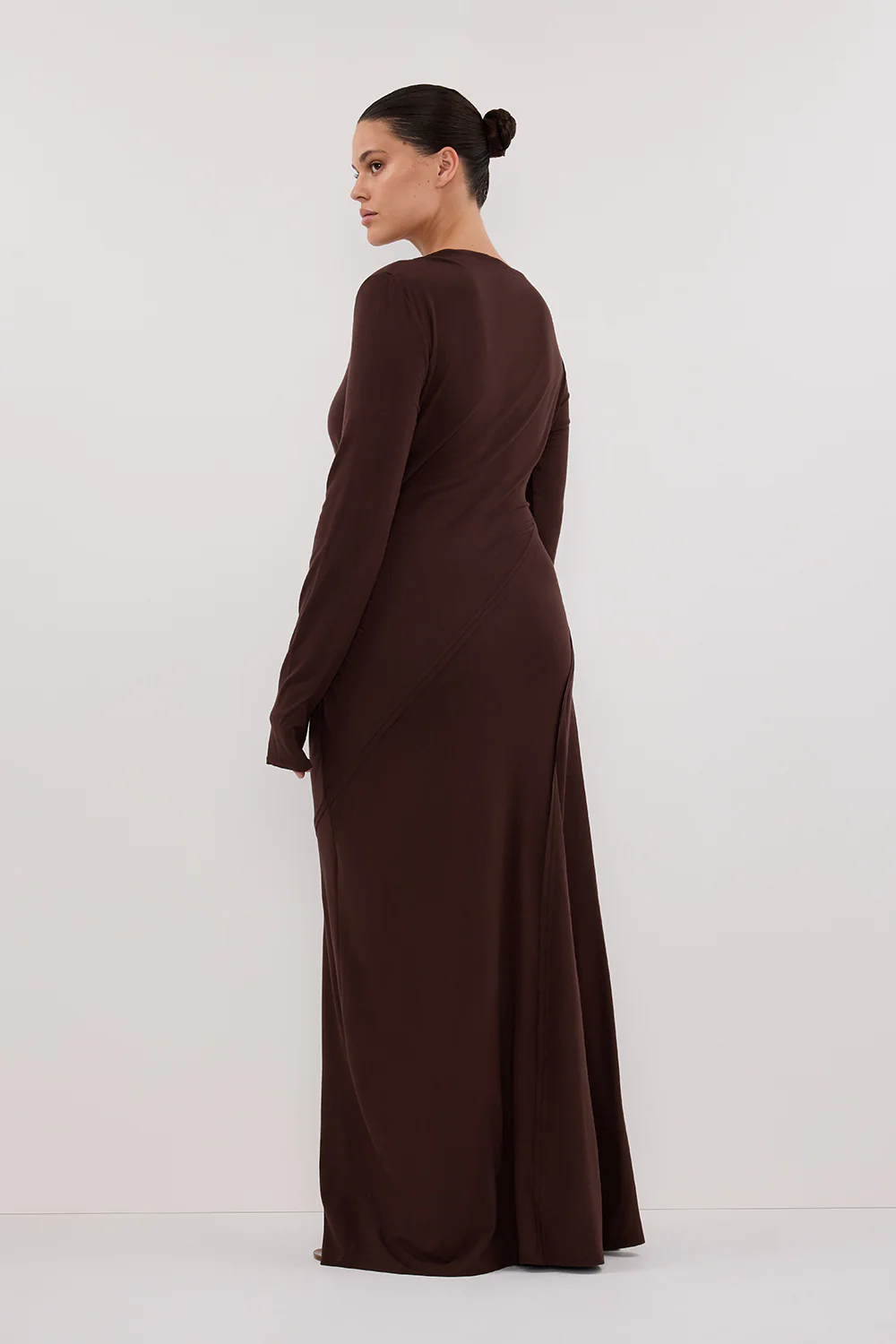 HADLEY CHOC LONG SLEEVE KNIT MAXI DRESS - Yukikoi