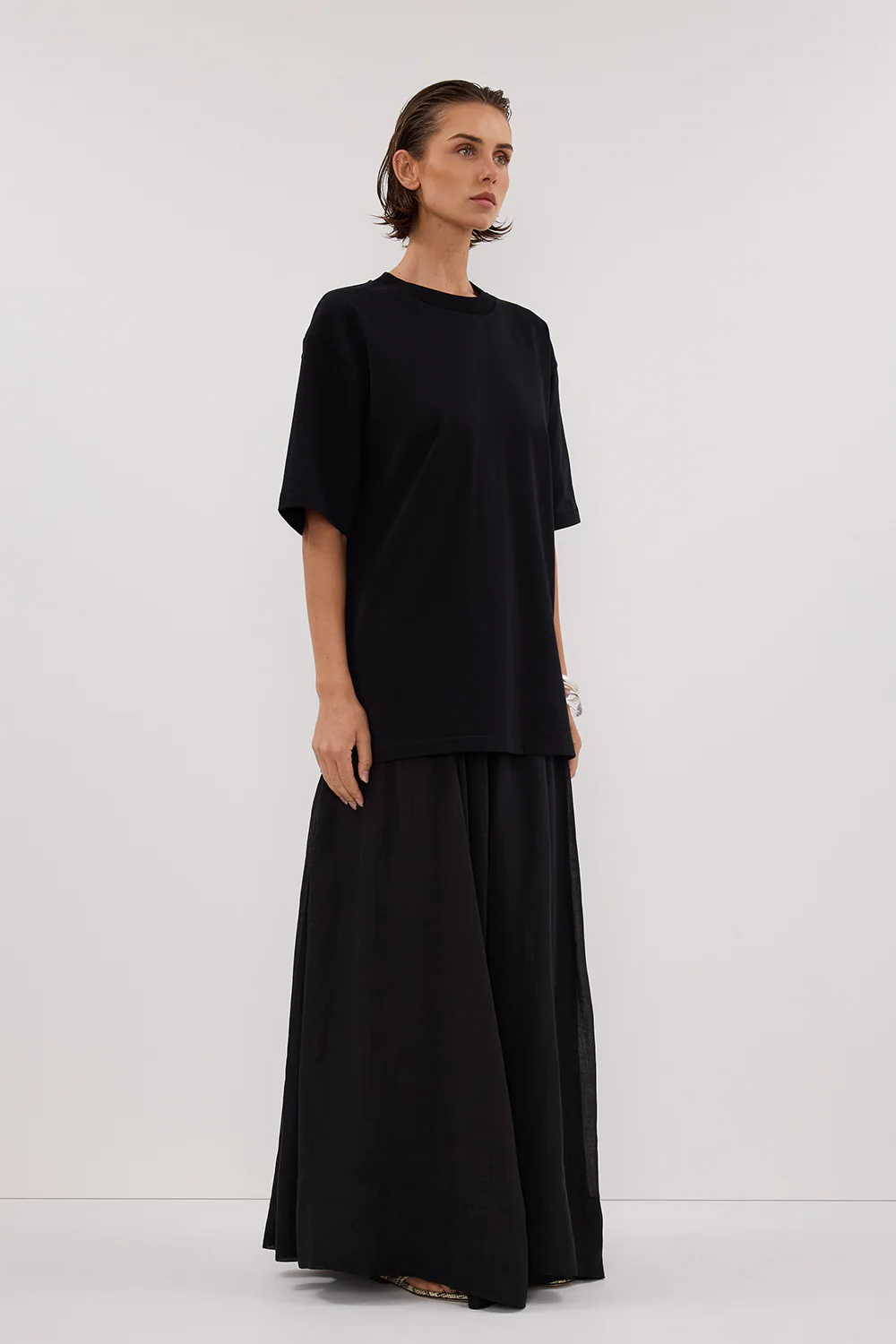 NOAH BLACK LONGLINE TEE - Yukikoi