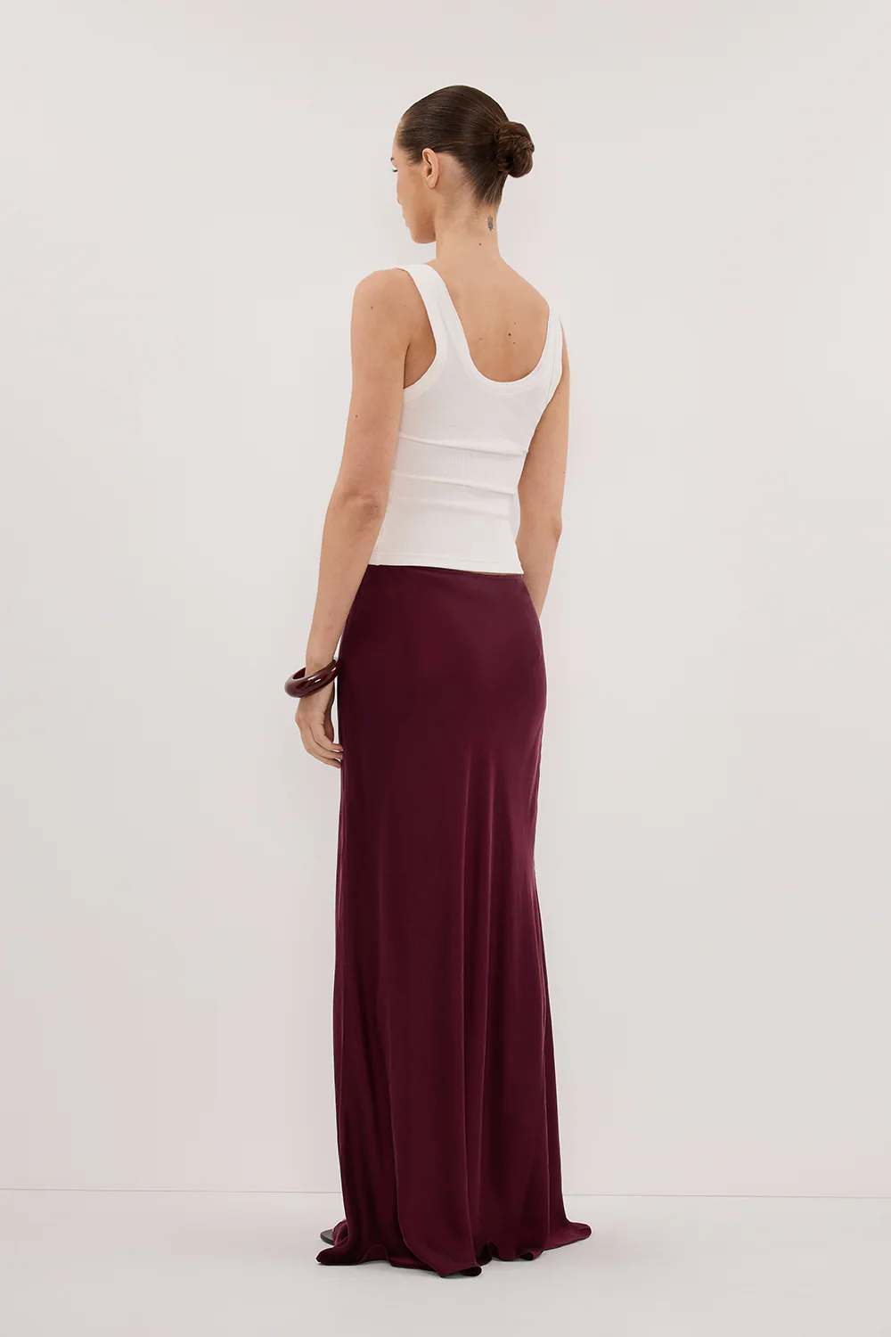 COLETTE MERLOT SILK MIDI SKIRT - Yukikoi