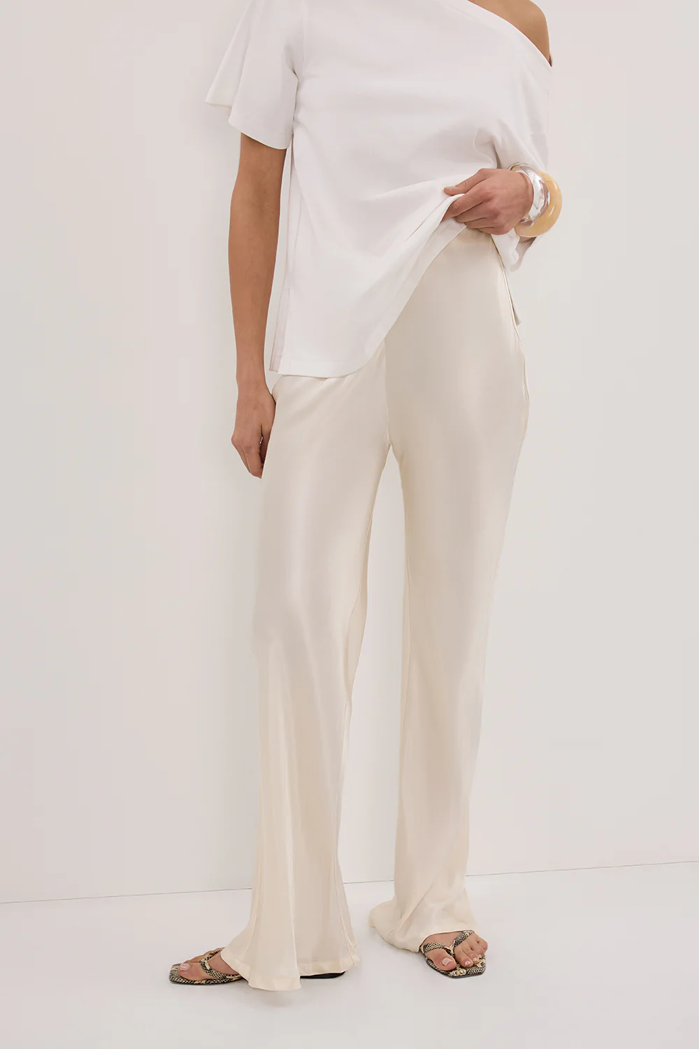 NIKKI CREAM SATIN BIAS PANT - Yukikoi