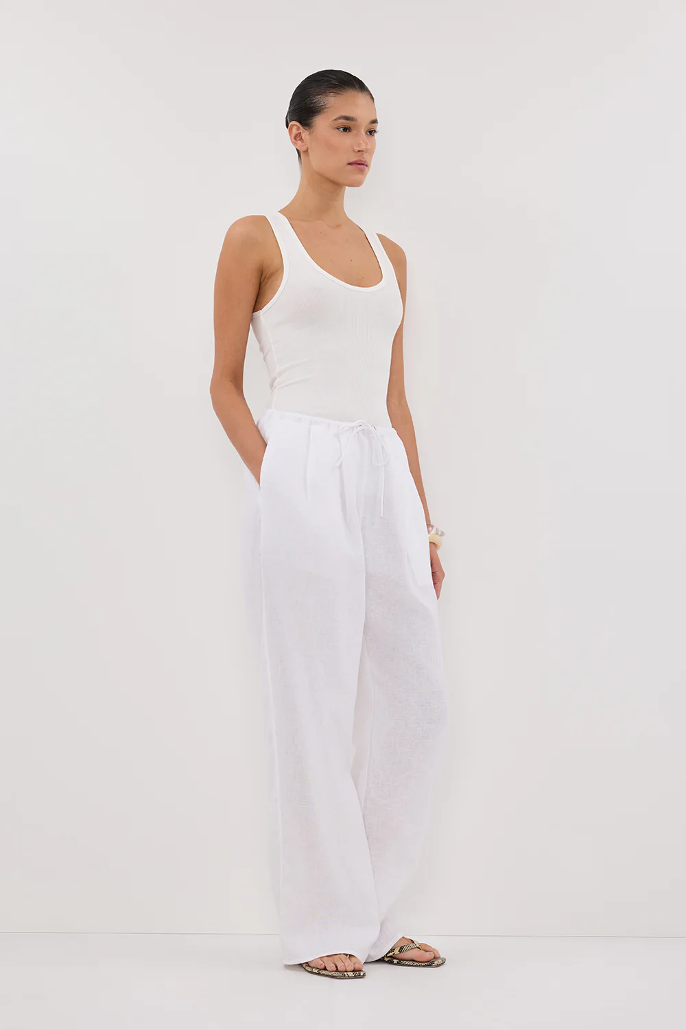 CARLA WHITE DRAWSTRING LINEN PANT - Yukikoi
