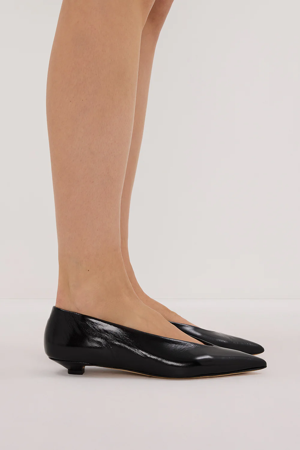 DOF STUDIOS CLAUDIA BLACK HEEL - Yukikoi