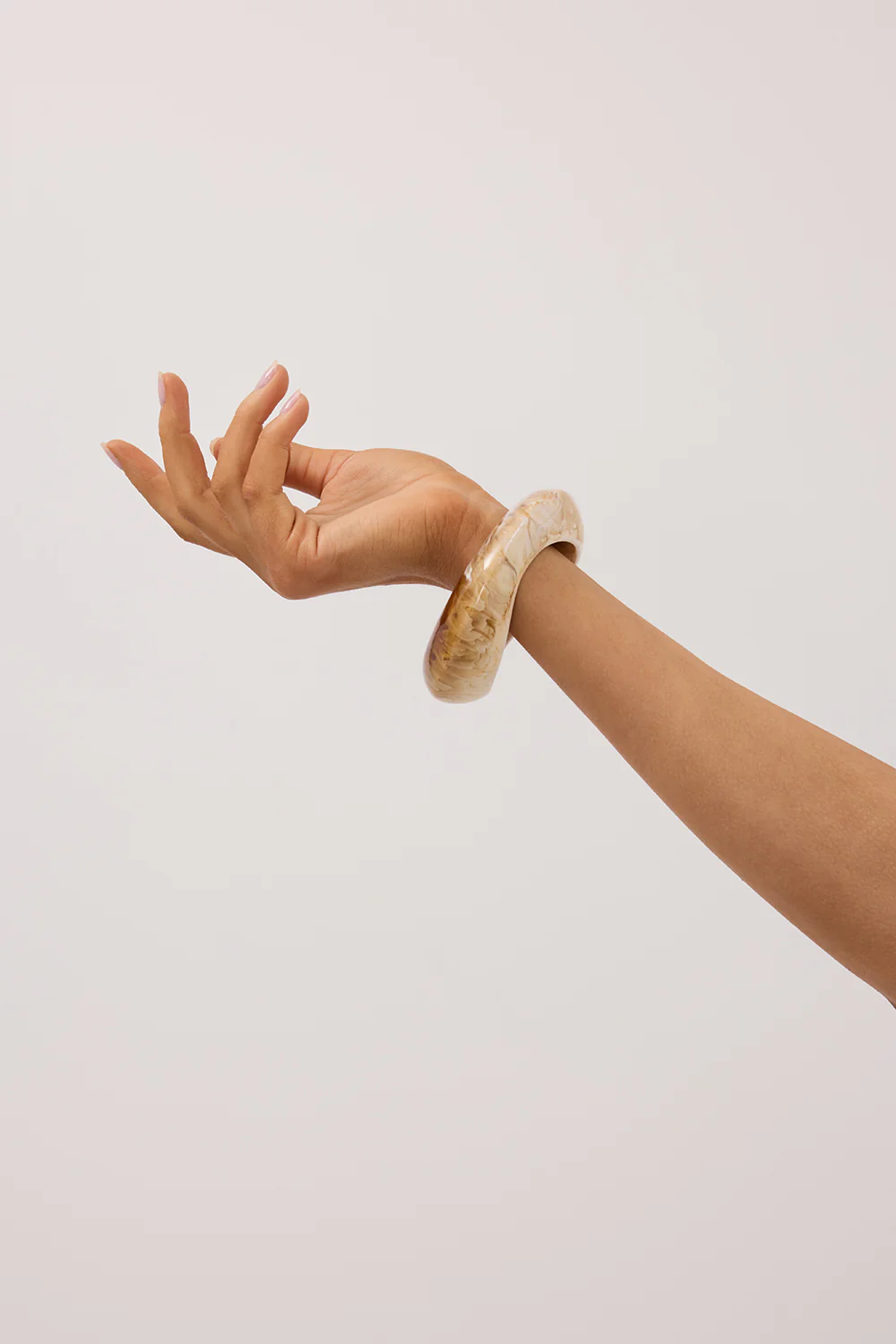 ANNA ROSSI TAKE IT AWAY LATTE BANGLE - Yukikoi