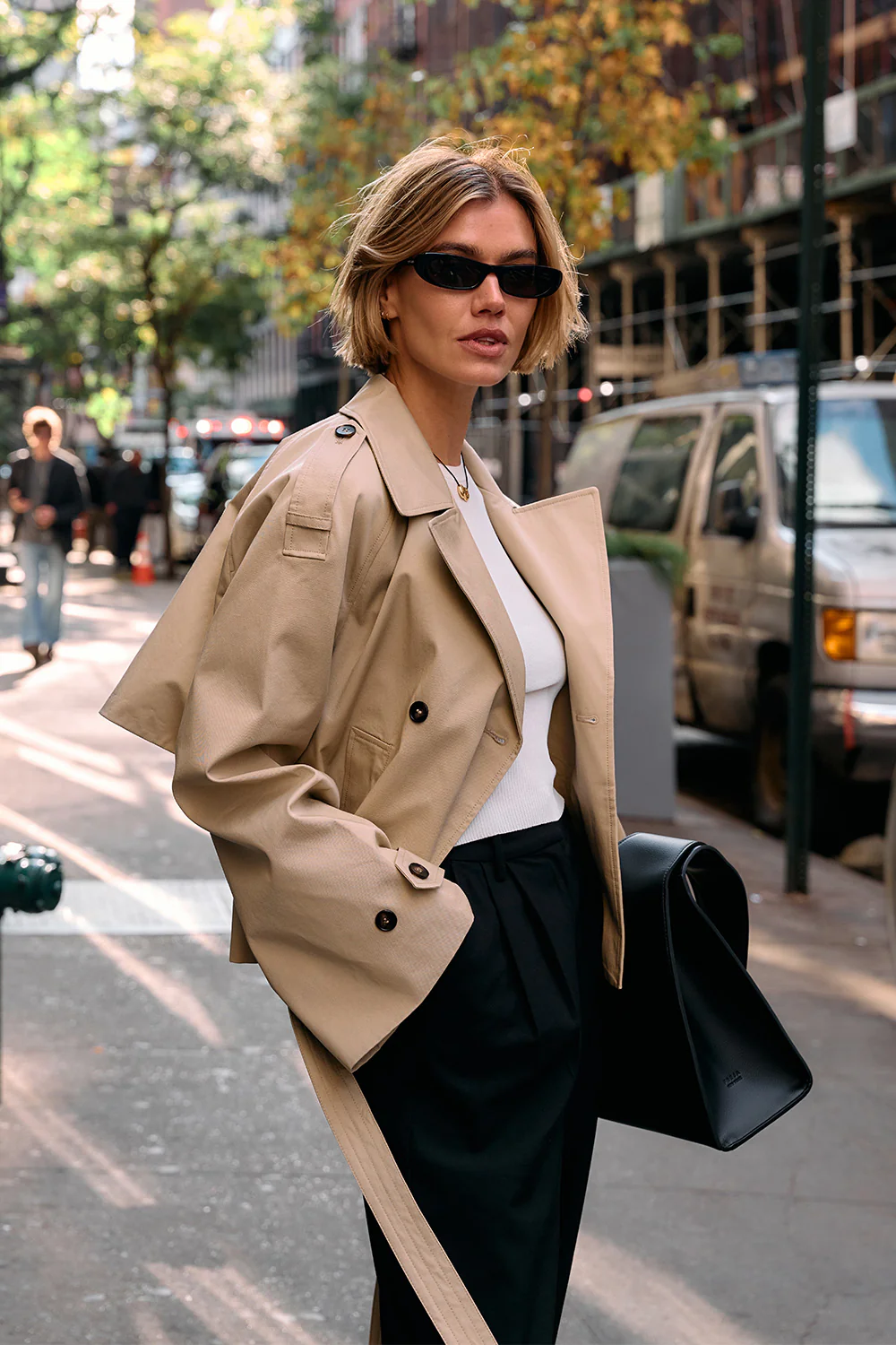 GABRIEL NATURAL CROPPED TRENCH COAT - Yukikoi